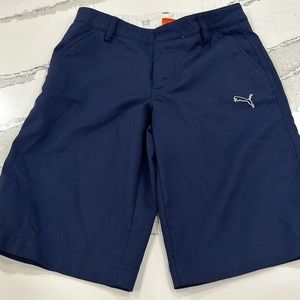 Puma size small youth golf shorts. Navy.